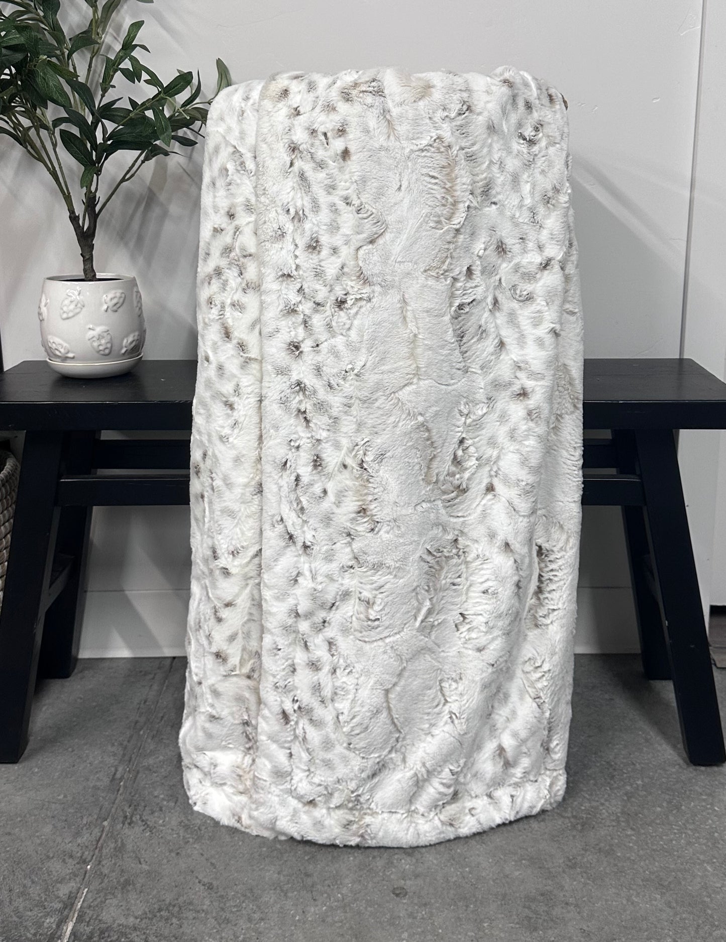 Natural/Taupe Frosted Lynx Adult Blanket *READY TO SHIP*