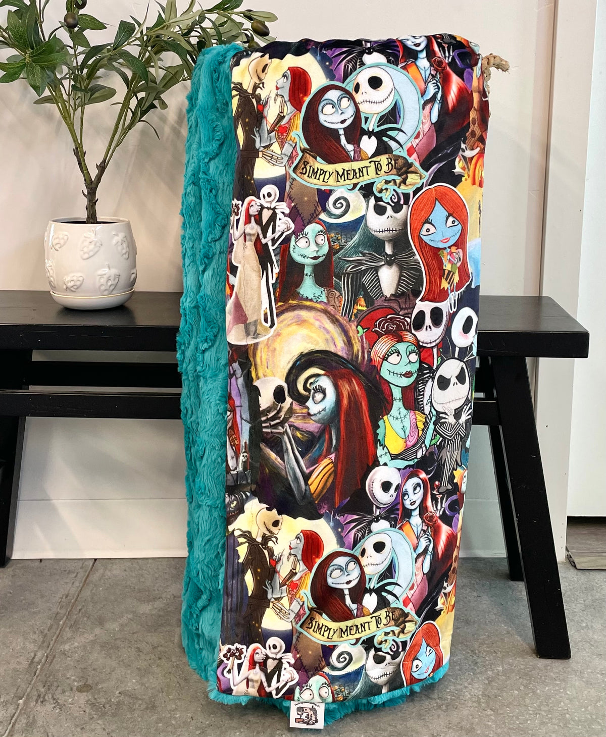 GRACE POINTS This or That HALLOWEEN Throw Blanket