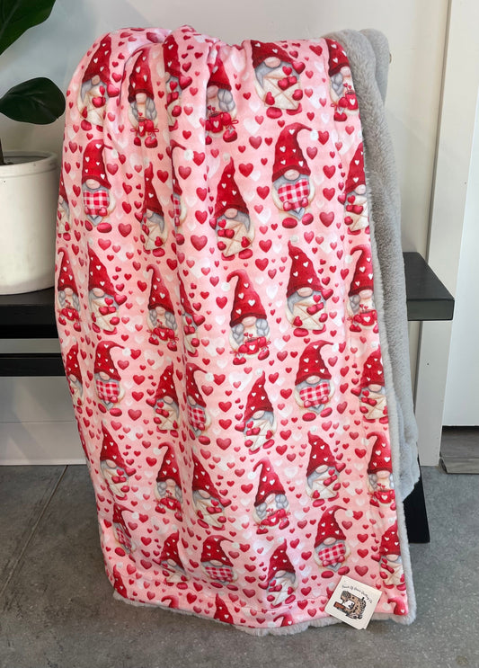 Valentines Gnomes Throw *RTS*