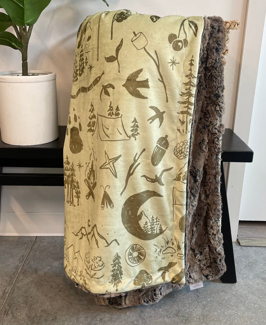 Outdoor Life Throw *RTS*