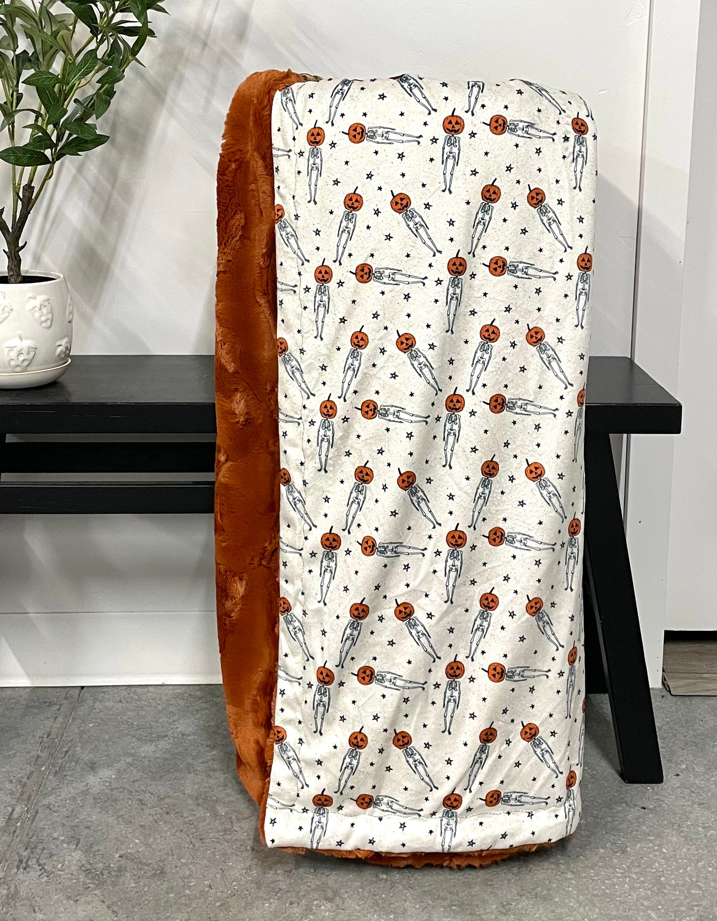 Skelly Pumpkin Heads Throw *RTS*