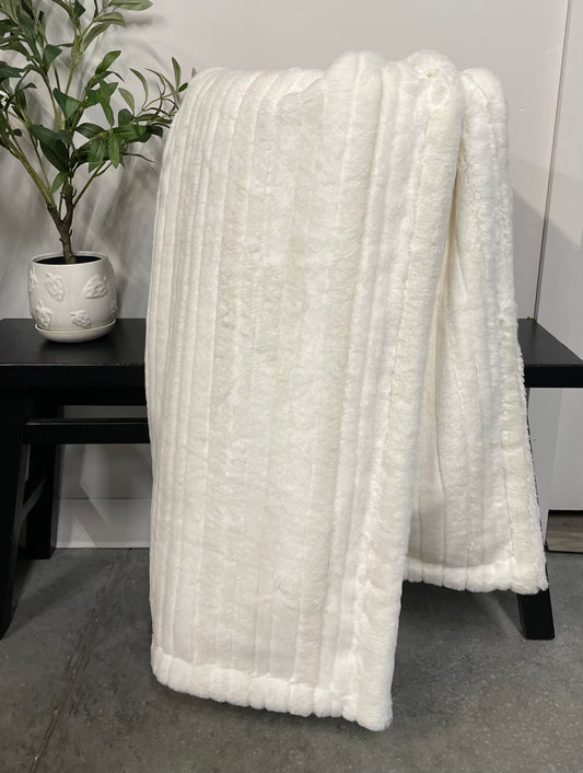 Natural Vienna Throw *RTS*